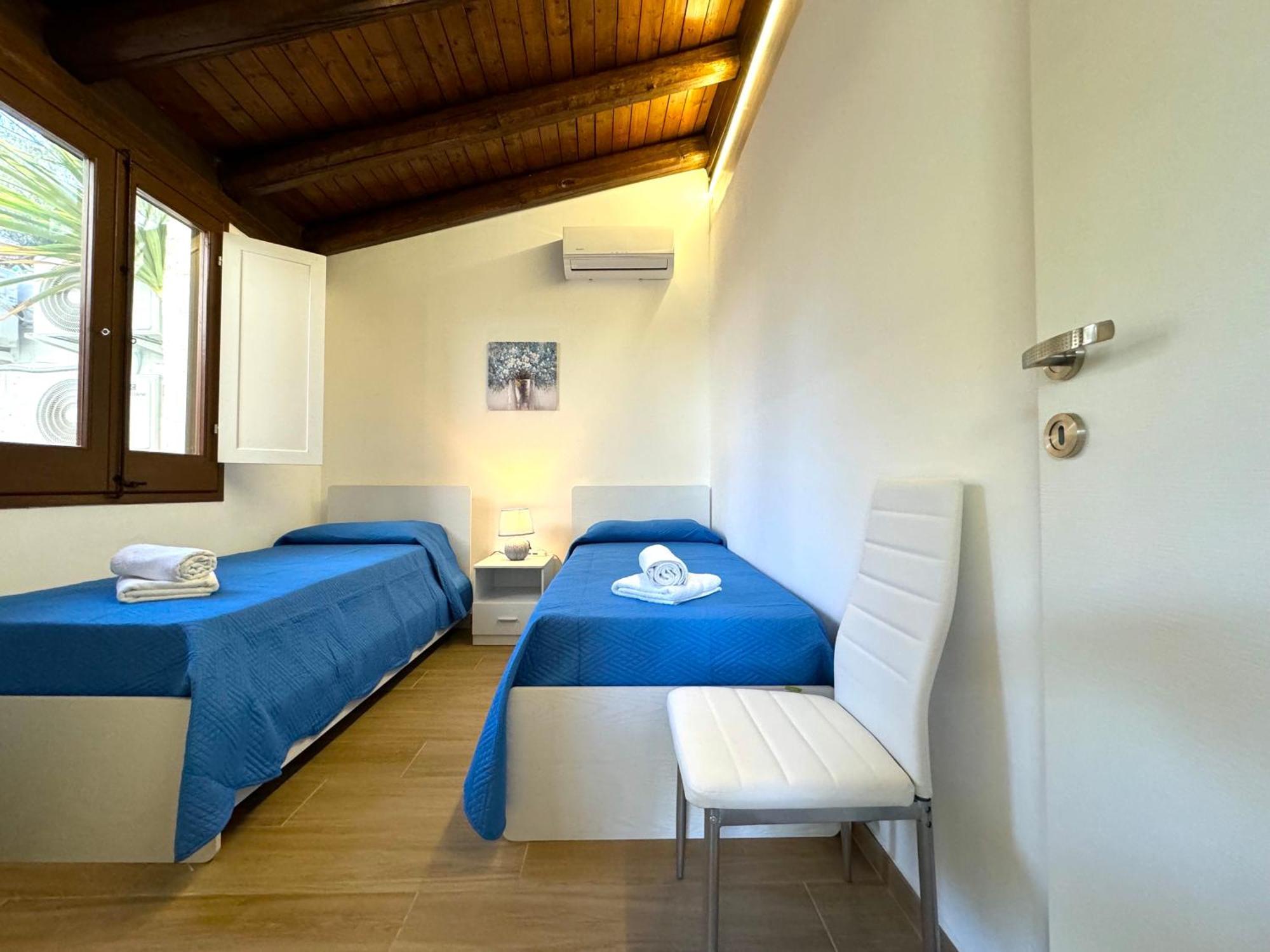 Villa Talia คารินิ ภายนอก รูปภาพ